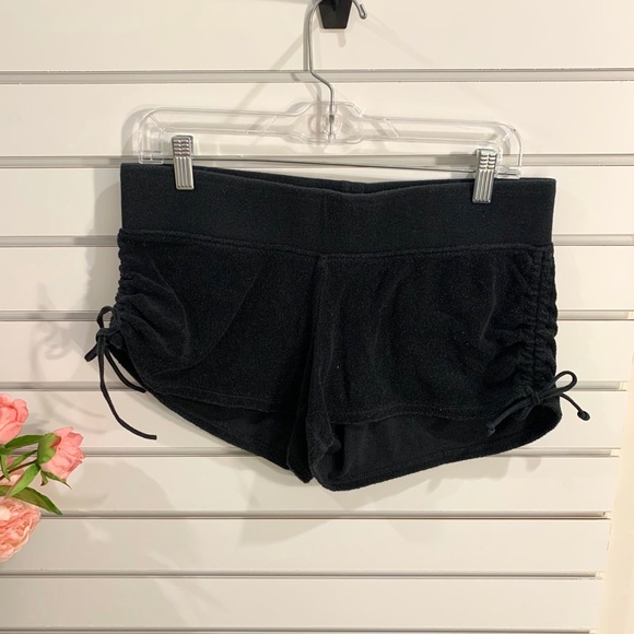 Express Pants - Express Black terry cloth shorts